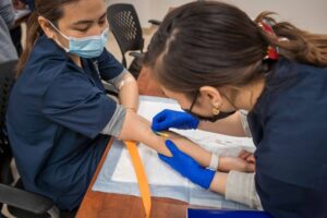 phlebotomists get the best training in accredited phlebotomy classes